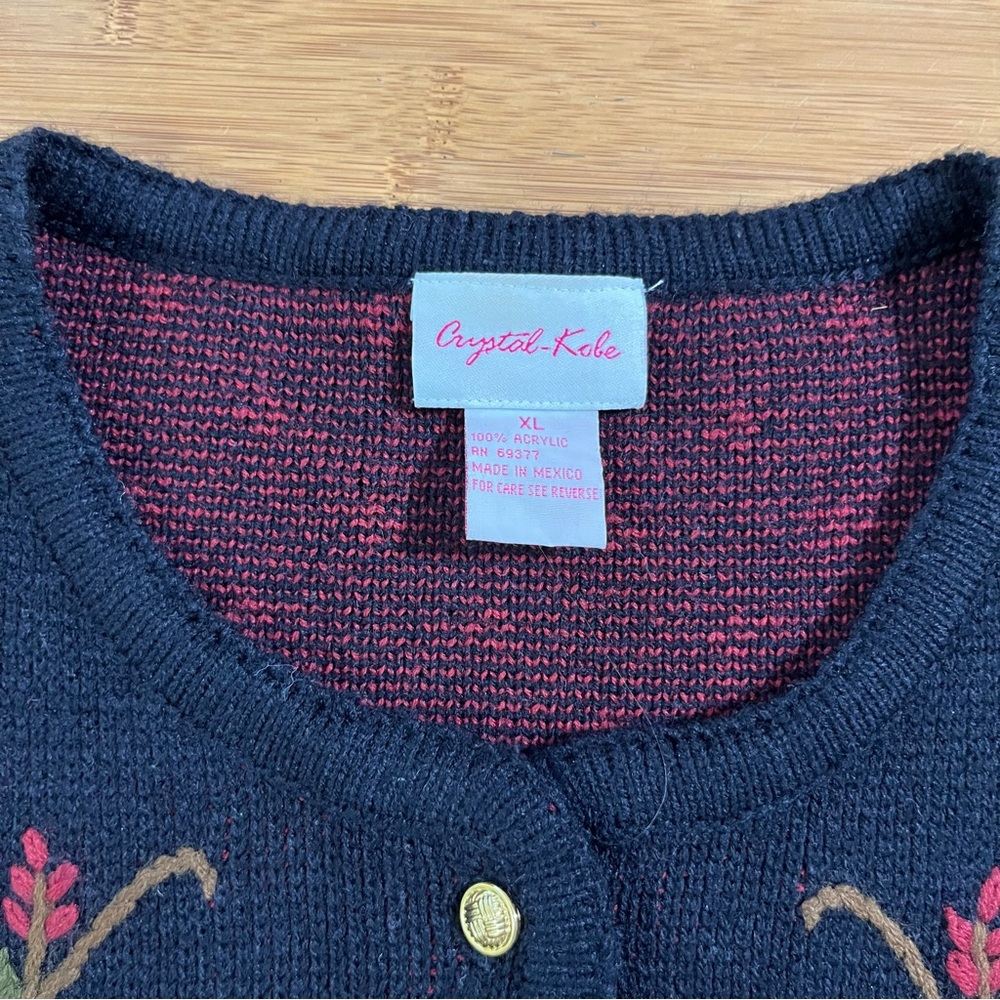 Crystal-Kobe Vintage Autumn Leaves Chic Black and Red Chunky Knit Cardigan - Picture 6 of 10